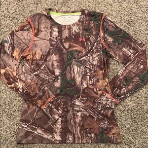 Under Armour Realtree camouflage long sleeve shirt